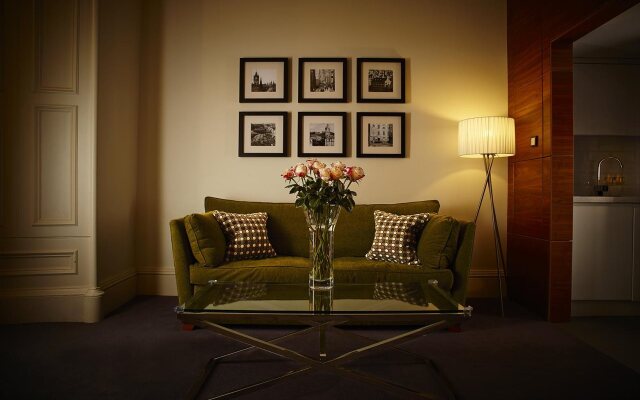Merchiston Residence