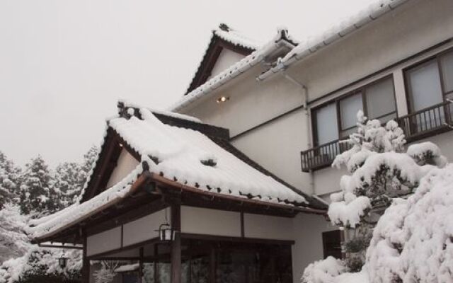 Hakone Gora Onsen Karakara