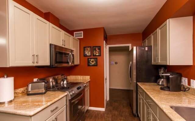 Encanto Bungalow By Signature Vacation Rentals