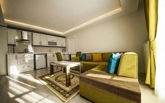 My Life Suit Hotel