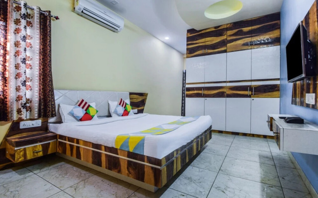 OYO 10092 Home Elegant 3BHK Villa Hiran Magri