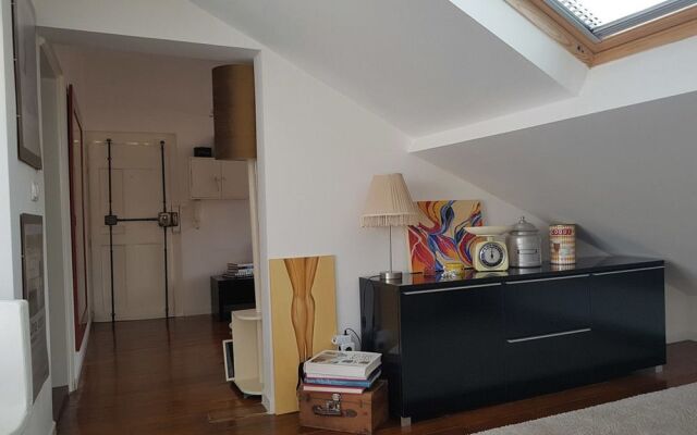 Stylish Lisbon Apartment in Alfama