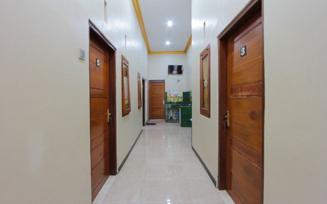 Spot On 2210 Hifana Residence
