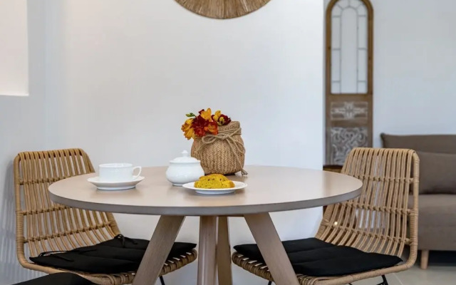 Remezzo Suites