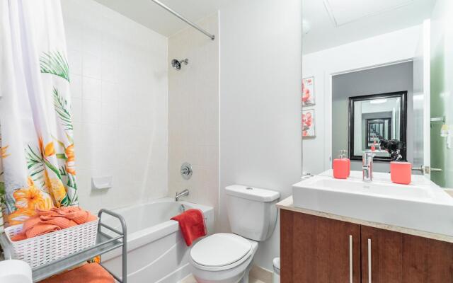 Stylish Downtown 1 Bedroom Apartment