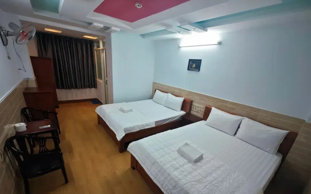 Nhu Y Hotel