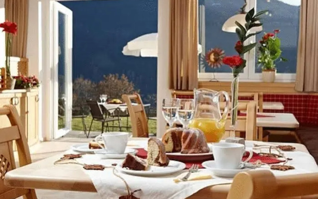Alpenhof Apartments