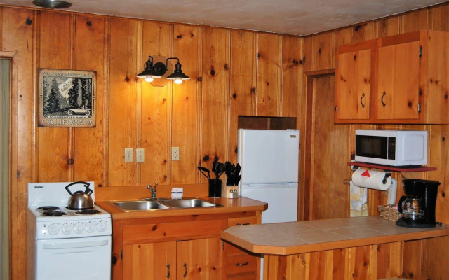 Edelweiss Lodge