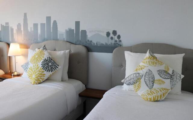 Hometel Suites