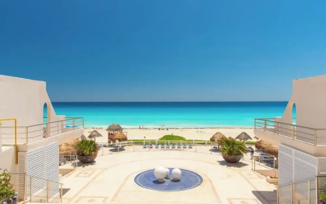 Penthouse moderno hermosa vista al mar