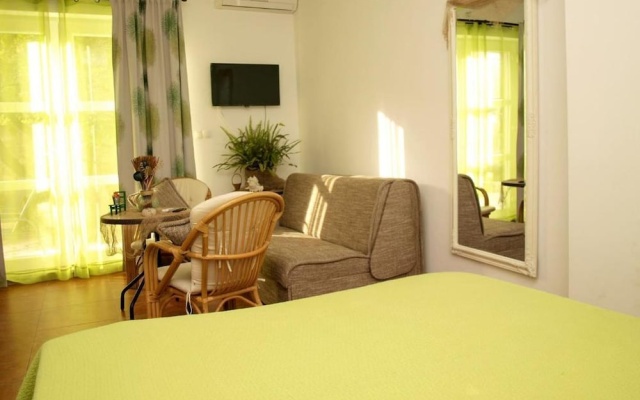 Apartments Lemon Tree