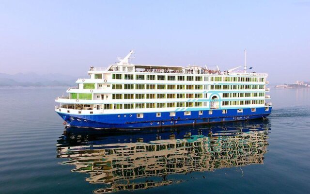 Qiandaohu Bojue Cruise Hotel