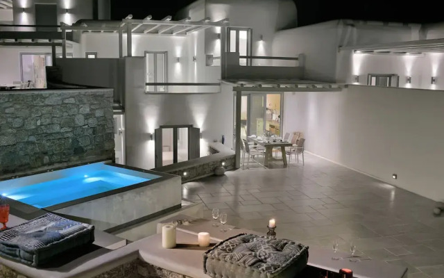 Villa Sapphire 6BR Hot Tub & Pool Ornos