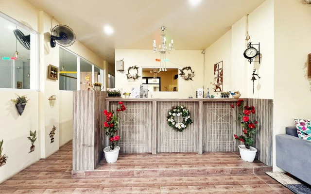 RedDoorz near Soekarno Hatta Airport 3