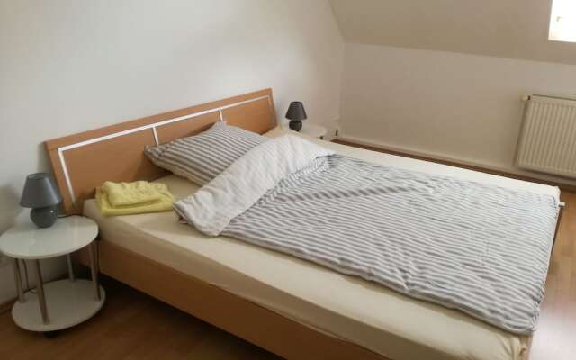 Gästezimmer  Weingut Peter
