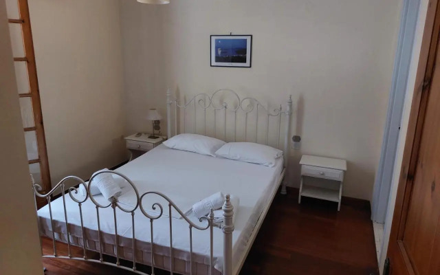 Giorgio Apartments