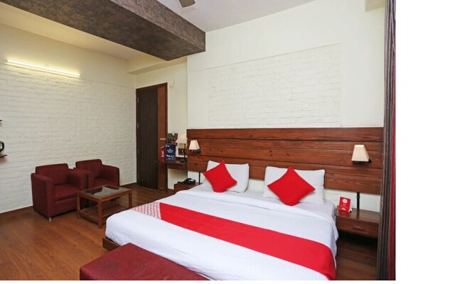 The Townhouse By FabHotel