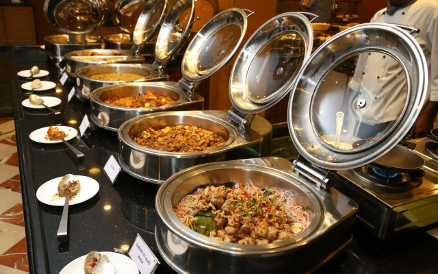 Gokulam Park Hotel & Convention Centre