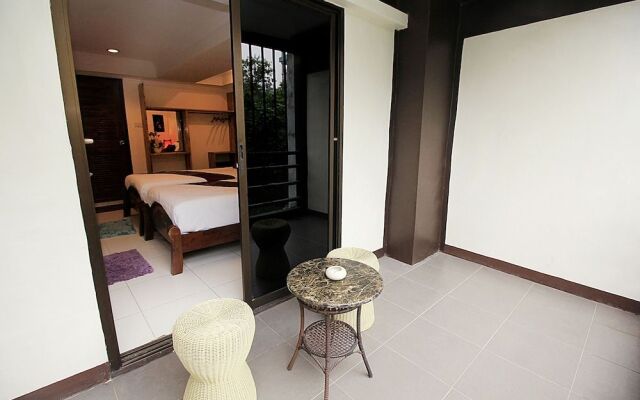 Sky Silk Decoration House