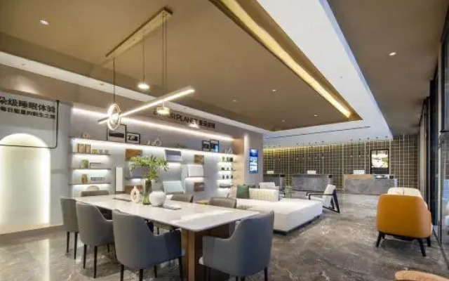 Ningbo Ninghai Atour Hotel