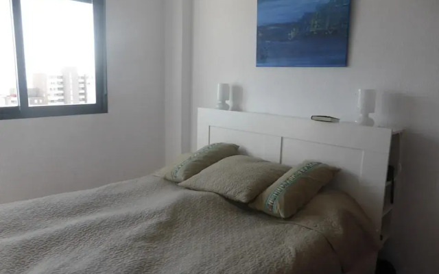 3bed Penthouse Apt With Private Terrace & Balcony