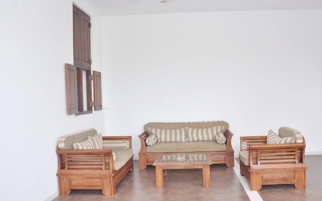 Ameesha Lodge Apartment