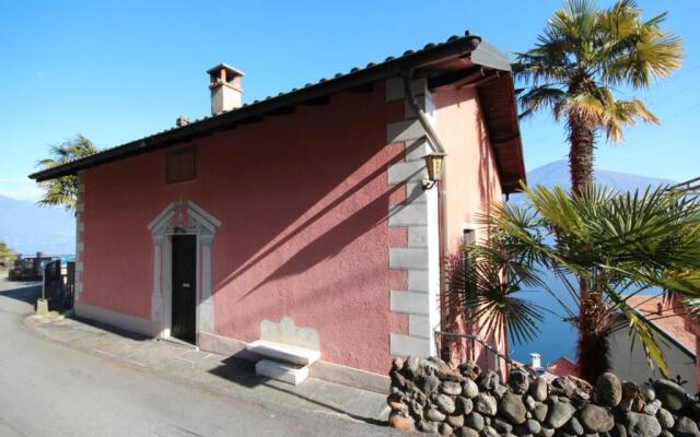 Casa Lago Azzurro