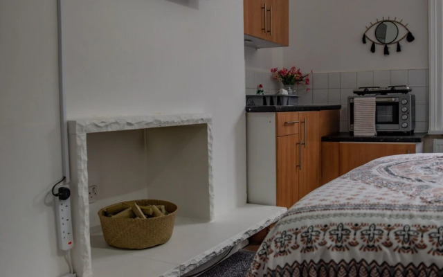 Bv Comfy Studio At Maningham Lane Bradford