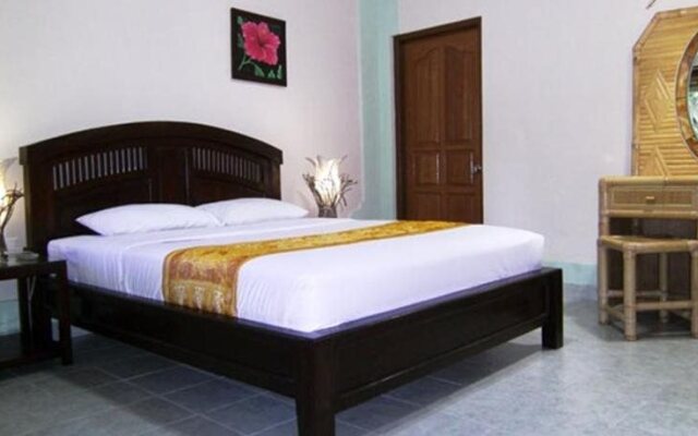 Pondok Bambu Seaside Bungalows