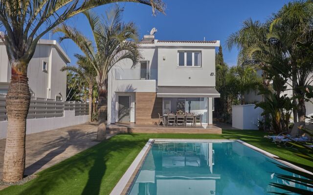 Ayia Napa Holiday Villa Sv9