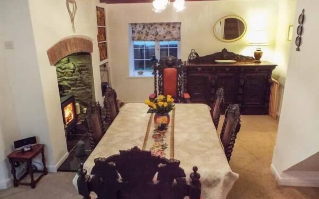 Tyddyn Gyrfa Cottage