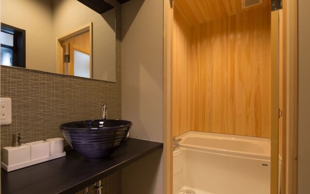 Tsumugi Takakuratsudurayacho