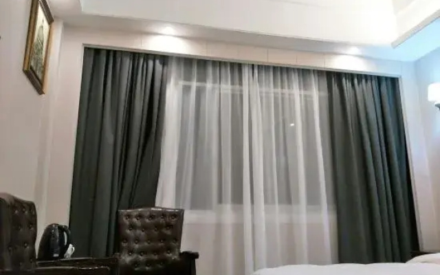 Chaoyang Hotel