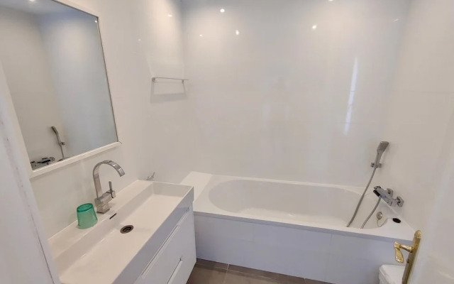 Holiday Home Near La Duquesa Golf & Beach