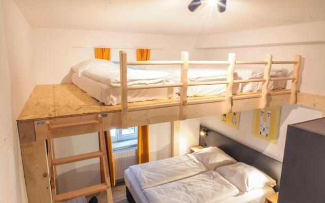 Servus Apartments by Homaris