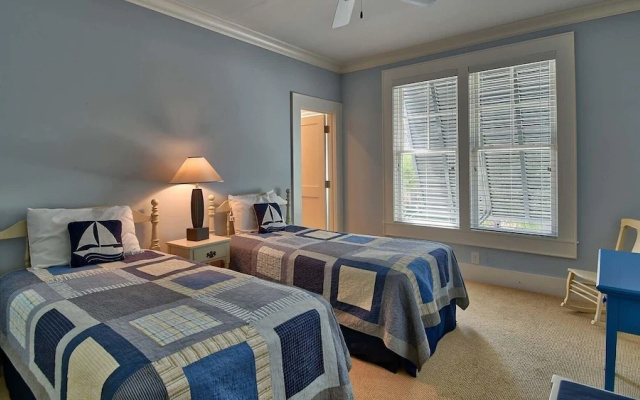 109 Lehman 5 Br home by RedAwning