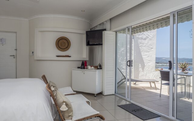 Villa Afrikana Guest Suites