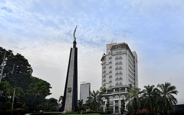 Amaroossa Royal Bogor