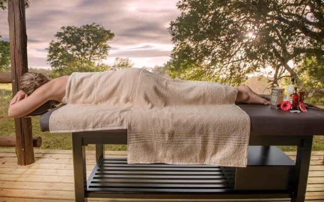 Karongwe Portfolio - Becks Safari Lodge