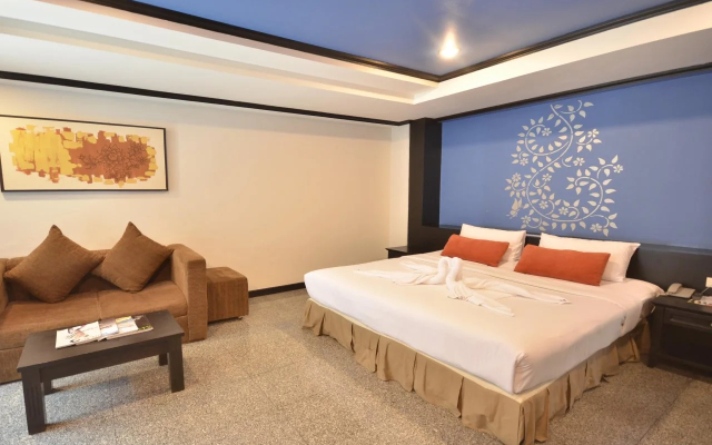 The Heritage Sathorn Suite Hotel