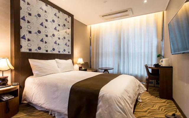 M Stay Hotel Naju