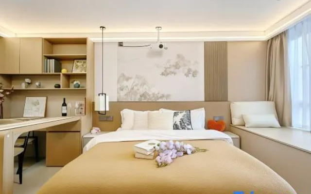 Sijia Homestay (Lingxiu Square)