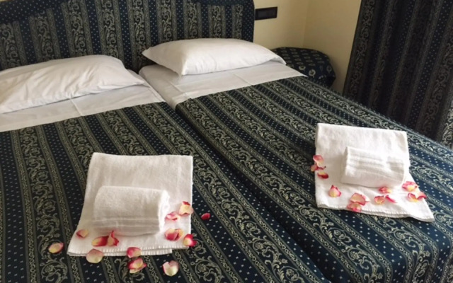 Yachting Hotel Mistral