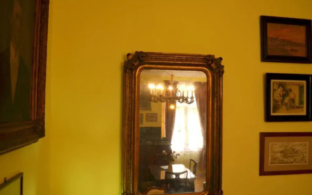 Central Market Apartment