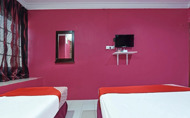 OYO 89498 Sri Seroja Inn Budget Hotel