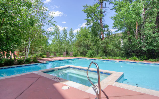 Oxford Court by East West Hospitality