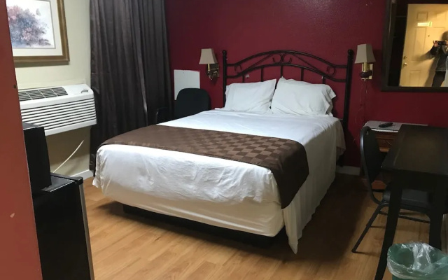 Outpost Motel