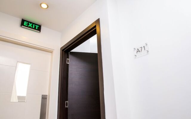 Royalty Apartments