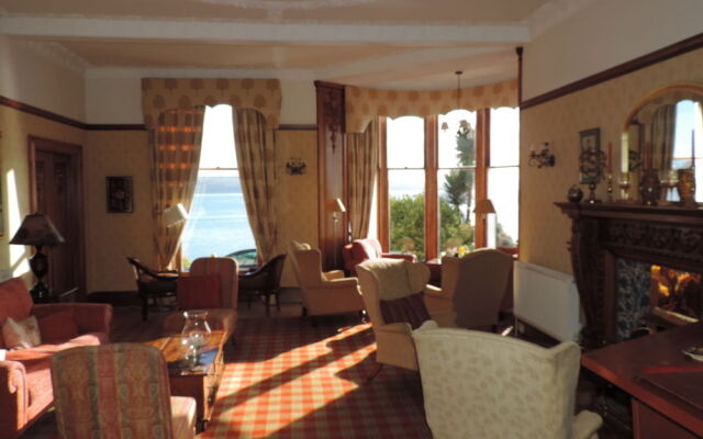 Hunters Quay Hotel