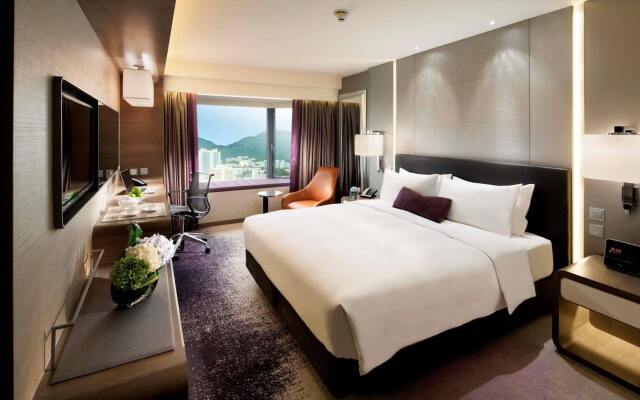Royal Plaza Hotel
